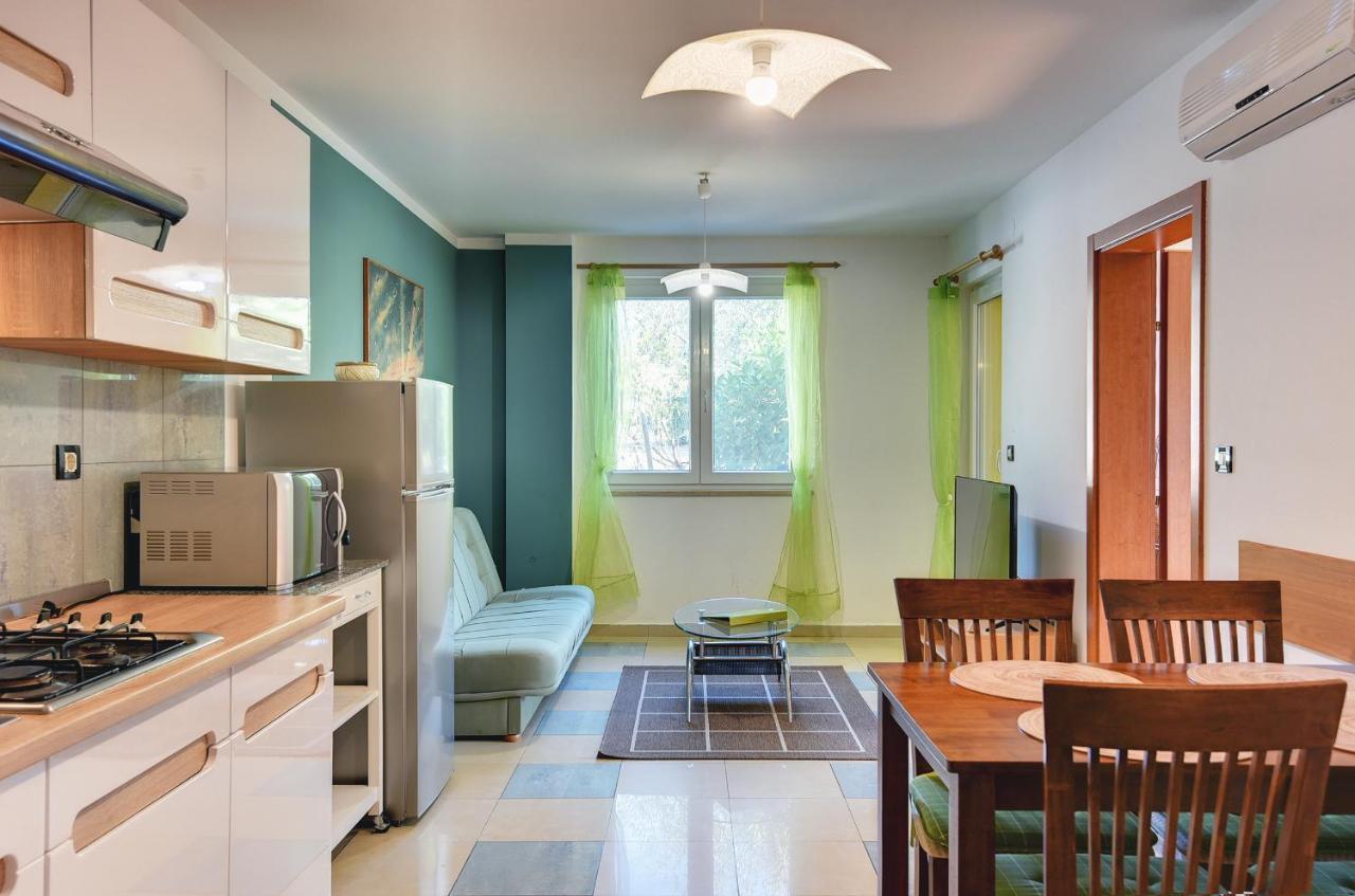 Apartments Universe 普拉 外观 照片